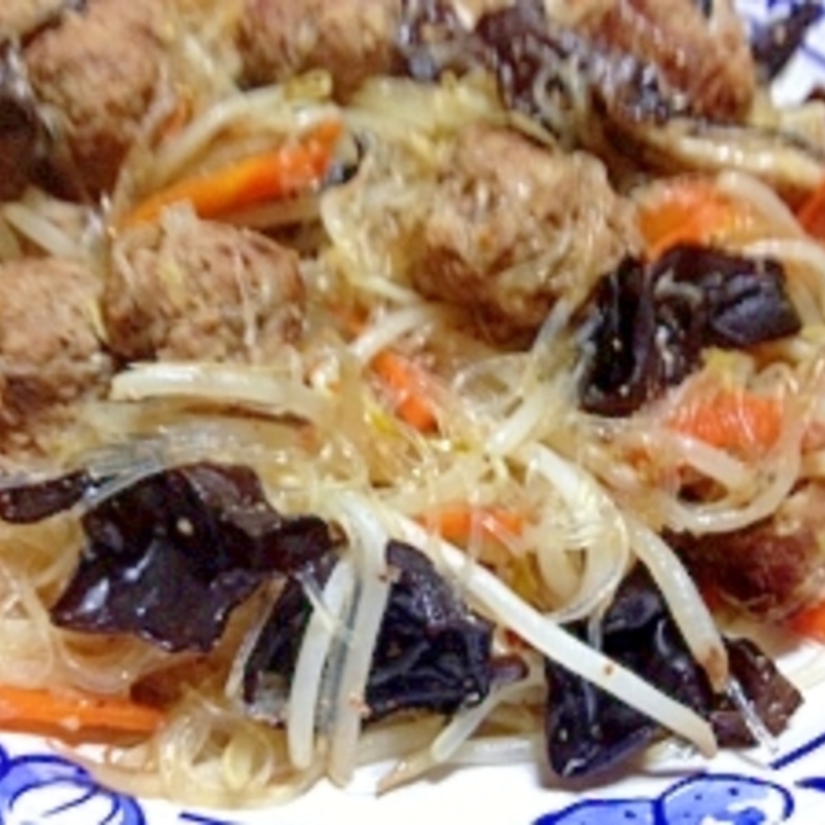 肉団子と春雨の中華炒め レシピ 作り方 By Estudiok 楽天レシピ 肉団子と春雨の中華炒め レシピ 作り方 By Estudiok 楽天レシピ